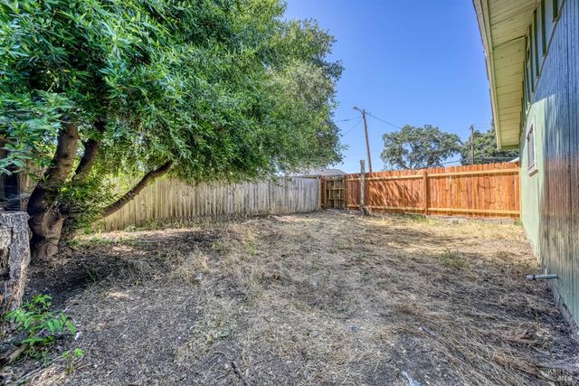6299 10th Ave, Lucerne, CA 95458