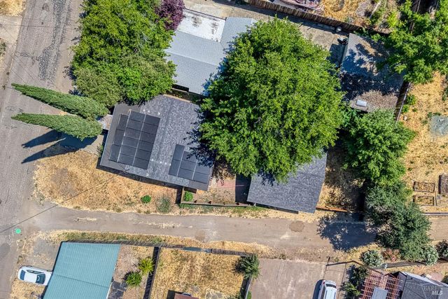 6299 10th Ave, Lucerne, CA 95458