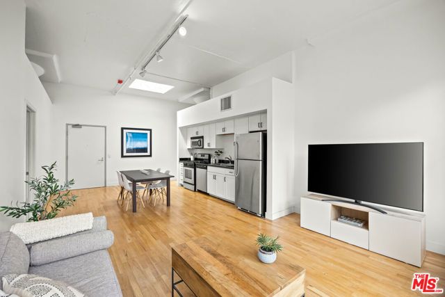 420 S San Pedro Street 628, Los Angeles, CA 90013
