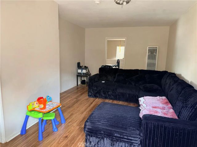 4161 Dorsey, Los Angeles, CA 90011