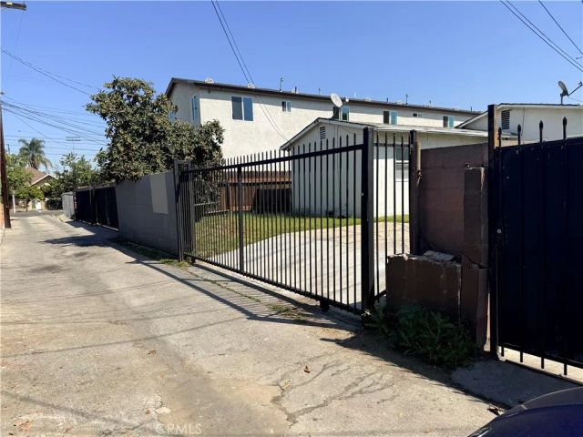 4161 Dorsey, Los Angeles, CA 90011