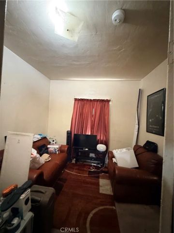 4161 Dorsey, Los Angeles, CA 90011