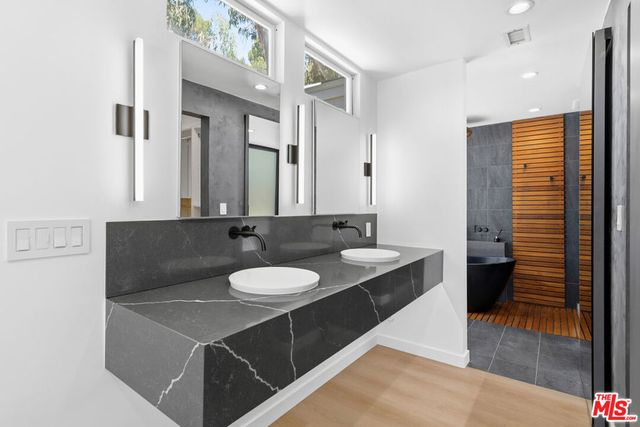 28036 Sea Lane Drive, Malibu, CA 90265
