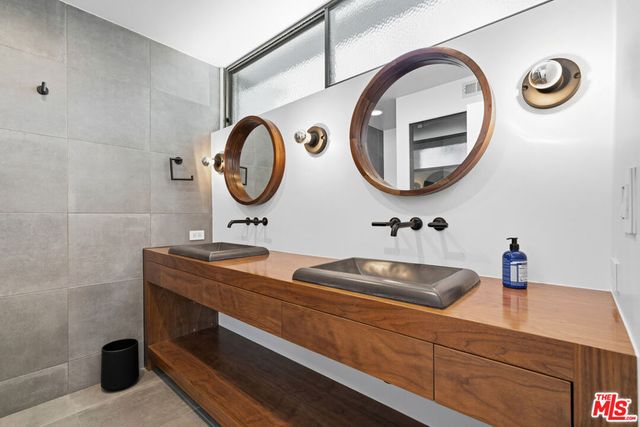 28036 Sea Lane Drive, Malibu, CA 90265