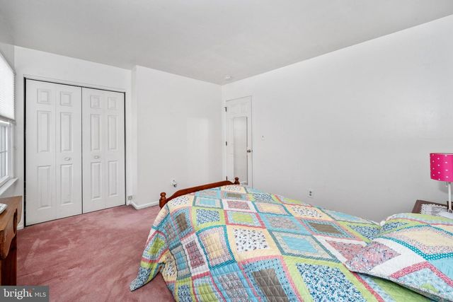 703 SWEETLEAF DR, Wilmington, DE 19808