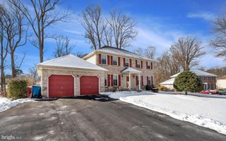 703 SWEETLEAF DR, Wilmington, DE 19808