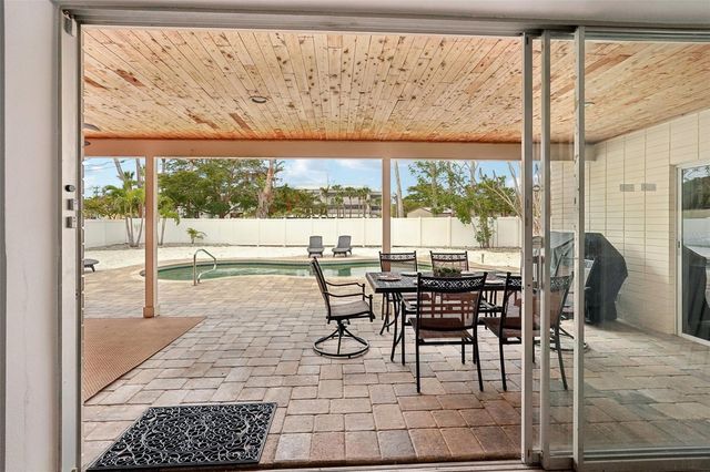 55 N WASHINGTON DRIVE, Sarasota, FL 34236