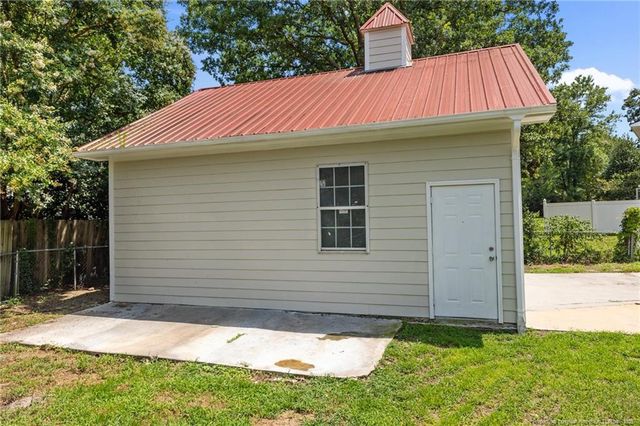 2105 Careygate Court, Fayetteville, NC 28304