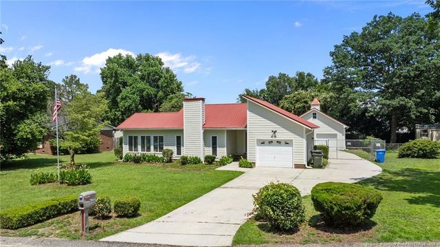 2105 Careygate Court, Fayetteville, NC 28304