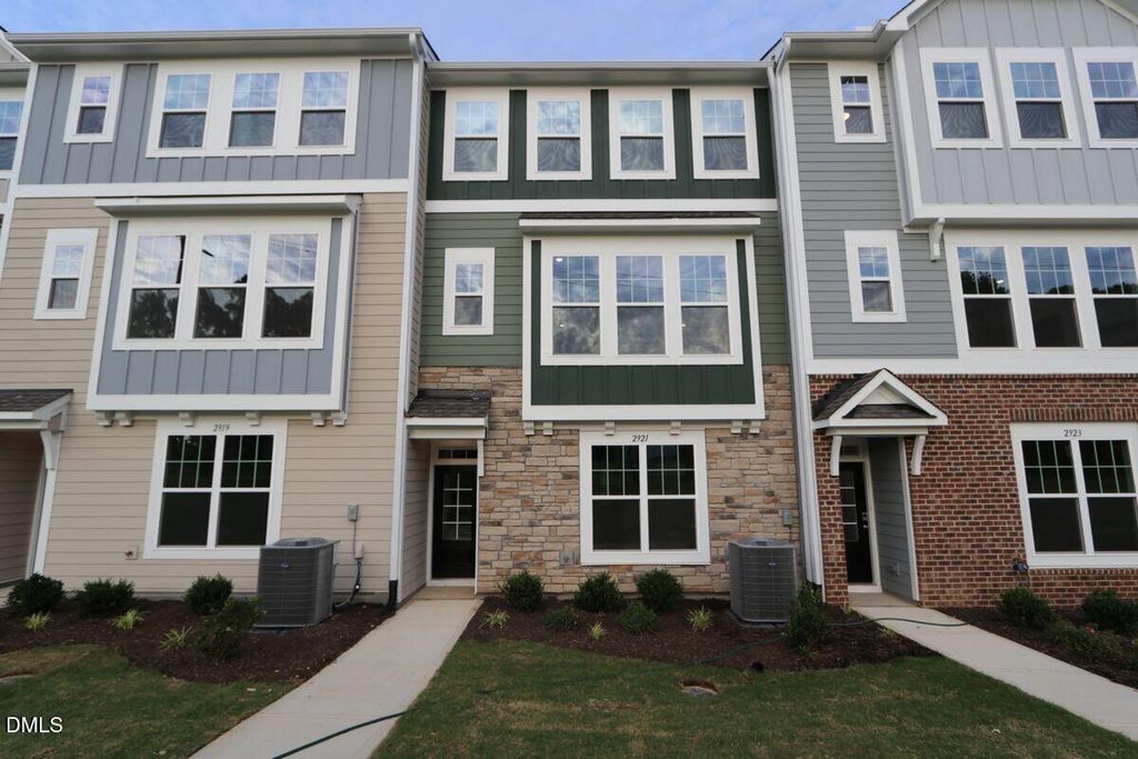2921 Richardson Road 478, Apex, NC 27502