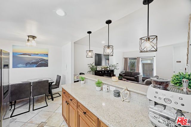 822 Victor Avenue 20, Inglewood, CA 90302