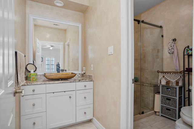 1211 Nantucket Drive C, Houston, TX 77057