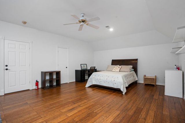 1211 Nantucket Drive C, Houston, TX 77057