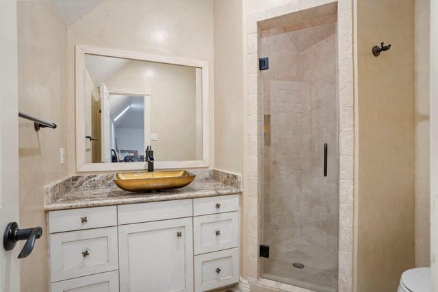 1211 Nantucket Drive C, Houston, TX 77057