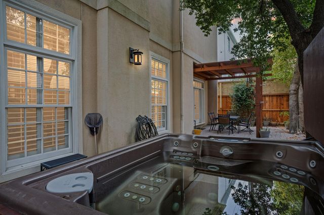 1211 Nantucket Drive C, Houston, TX 77057