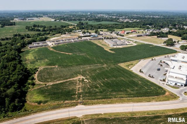 5000 Maine Street, Quincy, IL 62305