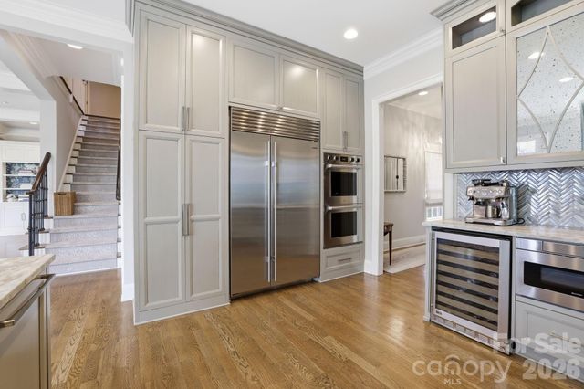 2021 Coniston Place, Charlotte, NC 28207