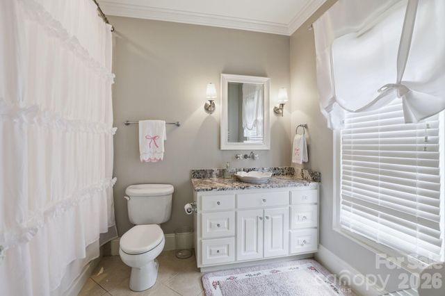 2021 Coniston Place, Charlotte, NC 28207