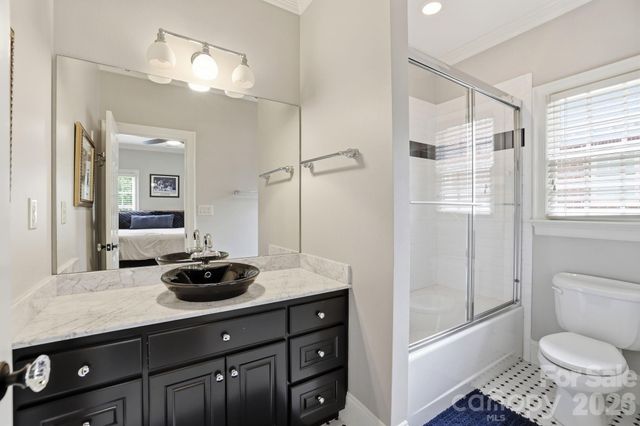 2021 Coniston Place, Charlotte, NC 28207