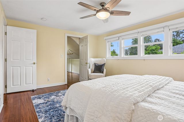 8609 55th Avenue S, Seattle, WA 98118