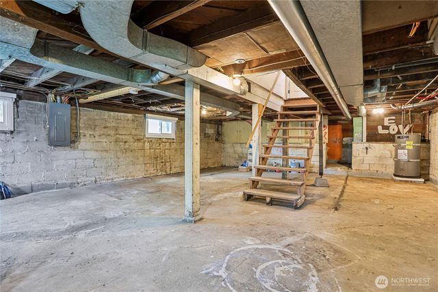 8609 55th Avenue S, Seattle, WA 98118