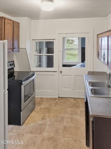 125 Cherry Street, Findlay, OH 45840