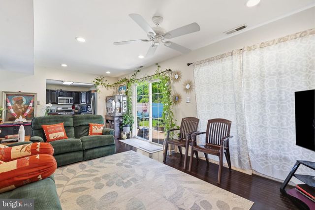 231 COLLINGSWOOD RD, Fairless Hills, PA 19030