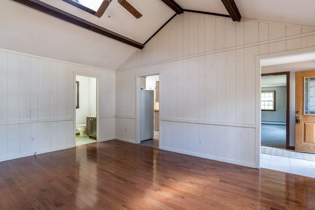 184 Cambridge Cir, Longmeadow, MA 01106