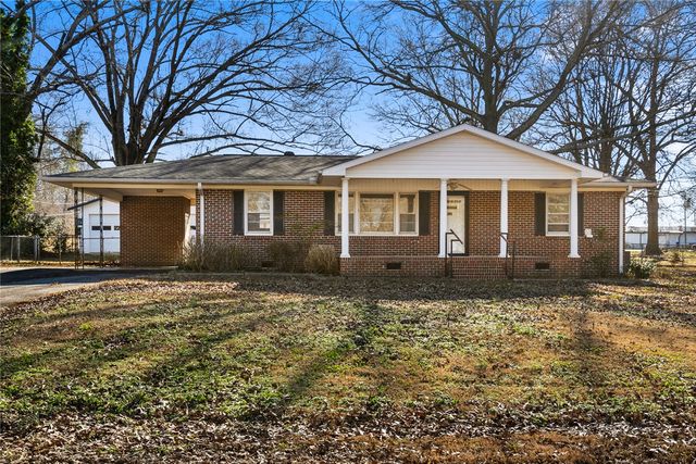 126 Lowe Street, Belton, SC 29627