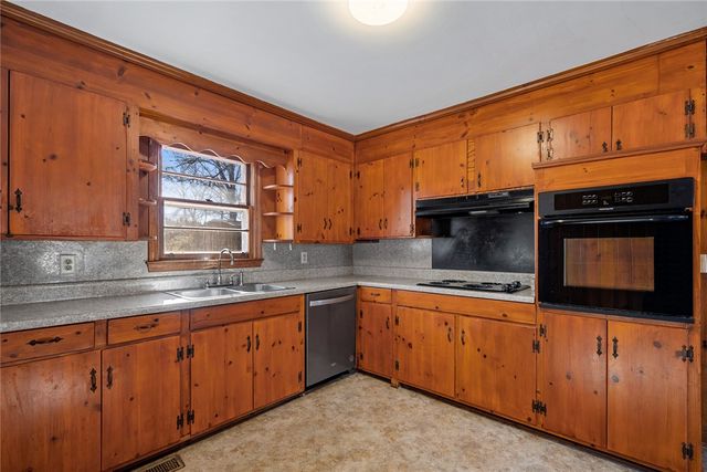 126 Lowe Street, Belton, SC 29627