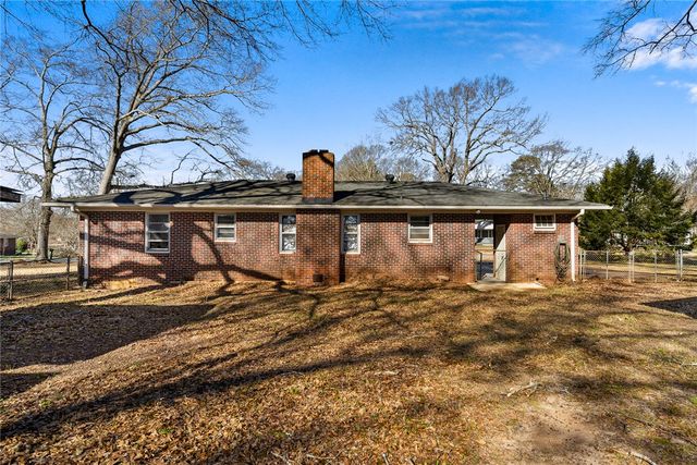 126 Lowe Street, Belton, SC 29627