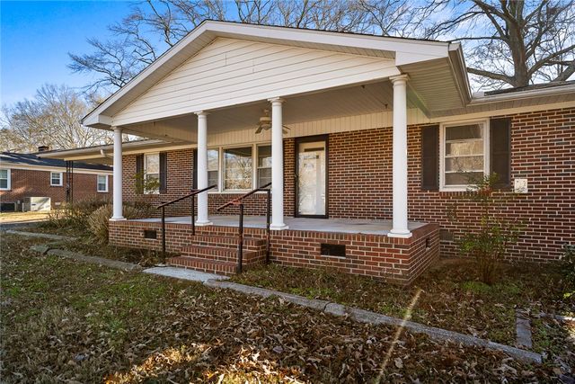 126 Lowe Street, Belton, SC 29627