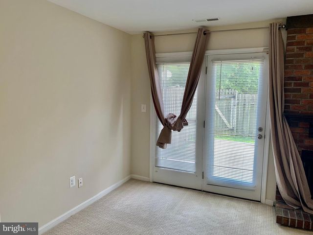 1569 TEMPLETON PL, Rockville, MD 20852