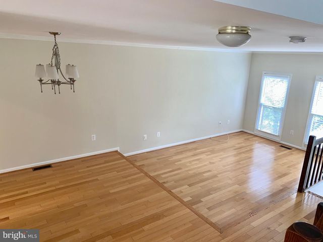 1569 TEMPLETON PL, Rockville, MD 20852