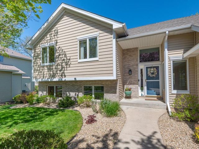 2400 87th Trail N, Brooklyn Park, MN 55443