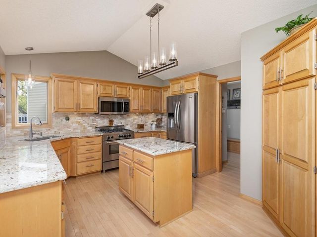 2400 87th Trail N, Brooklyn Park, MN 55443