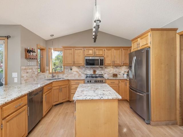 2400 87th Trail N, Brooklyn Park, MN 55443