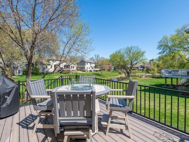 2400 87th Trail N, Brooklyn Park, MN 55443