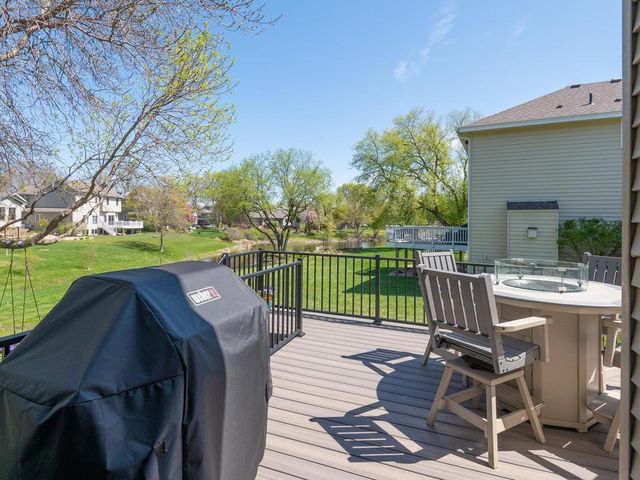 2400 87th Trail N, Brooklyn Park, MN 55443