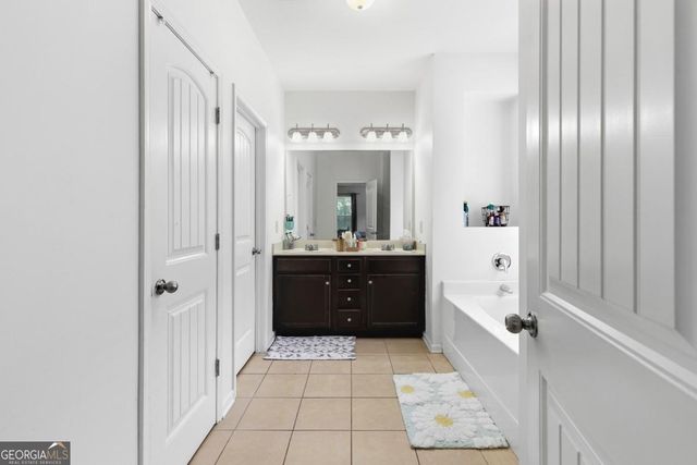 4676 Water Mill Drive, Buford, GA 30519