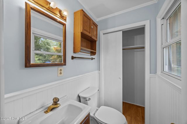 101 Pine Dale Road, Havelock, NC 28532