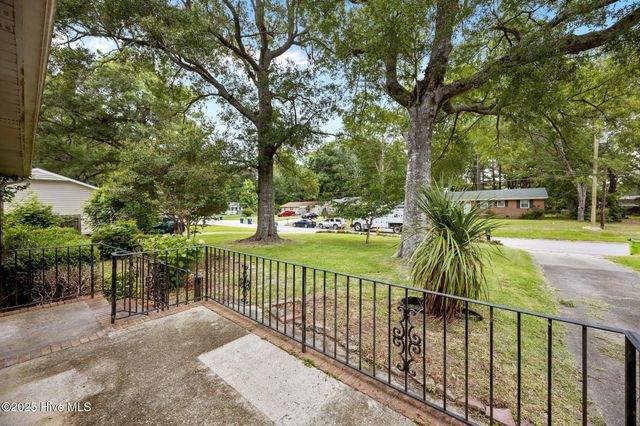 101 Pine Dale Road, Havelock, NC 28532
