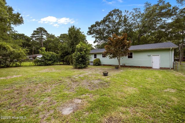 101 Pine Dale Road, Havelock, NC 28532
