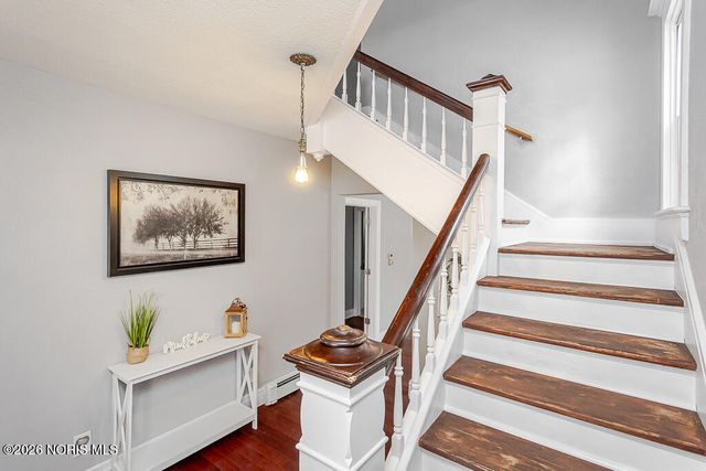 610 Wallace Avenue, Bowling Green, OH 43402