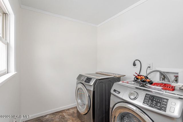 610 Wallace Avenue, Bowling Green, OH 43402