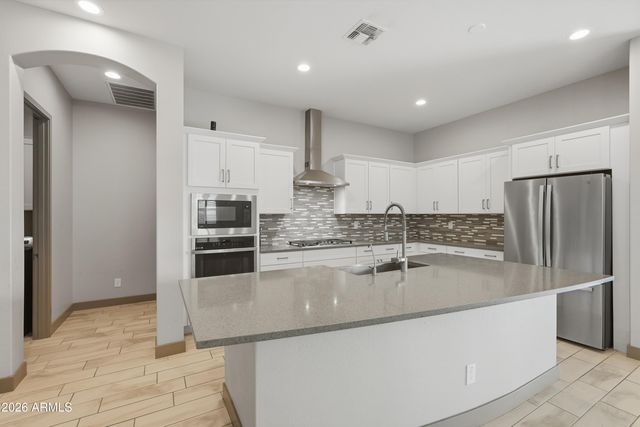 2809 W PATAGONIA Court, San Tan Valley, AZ 85144