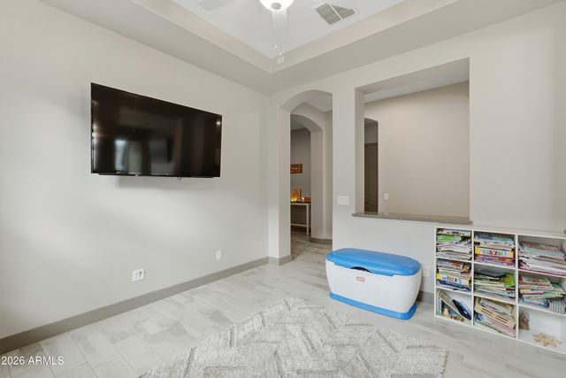 2809 W PATAGONIA Court, San Tan Valley, AZ 85144