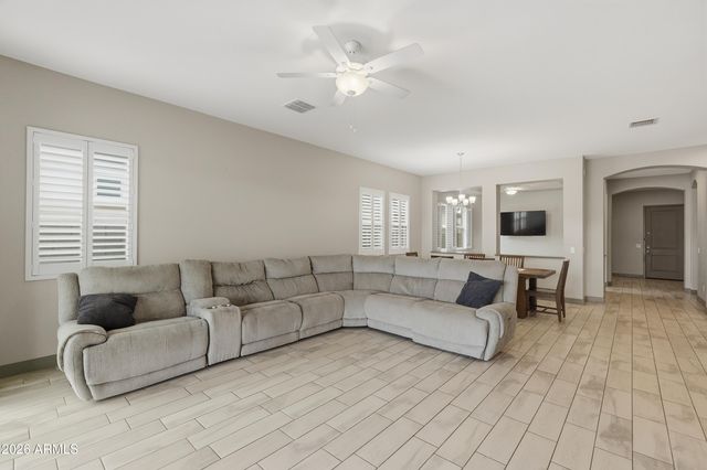 2809 W PATAGONIA Court, San Tan Valley, AZ 85144