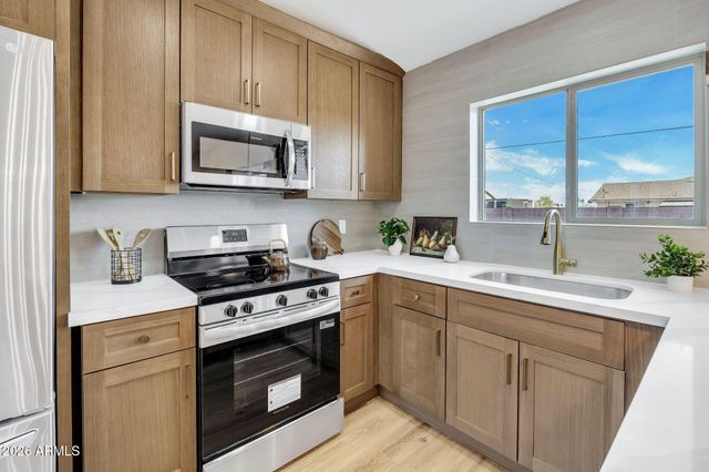 11519 E VINE Avenue, Mesa, AZ 85208