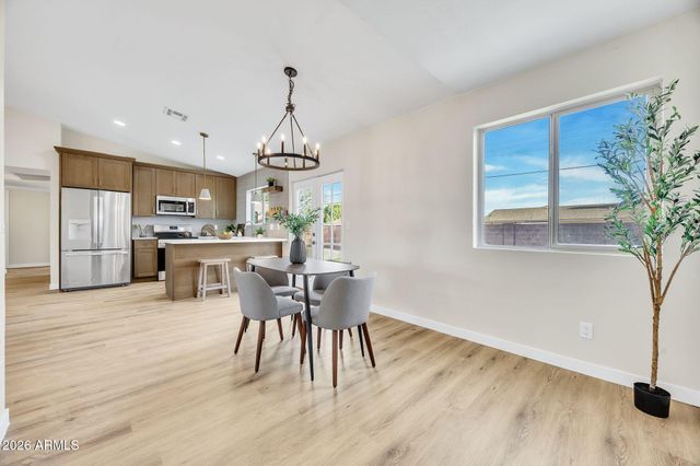 11519 E VINE Avenue, Mesa, AZ 85208